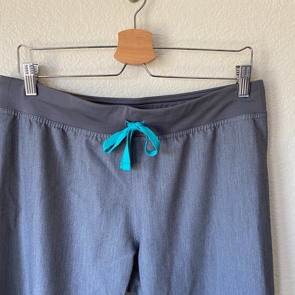 FIGS Technical Collection Scrub Pants Graphite Gray Teal Drawstring Size Medium - Picture 14 of 16